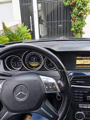 MERCEDES-BENZ-C 180-2012
