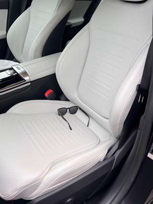 MERCEDES-BENZ-C 200-2023