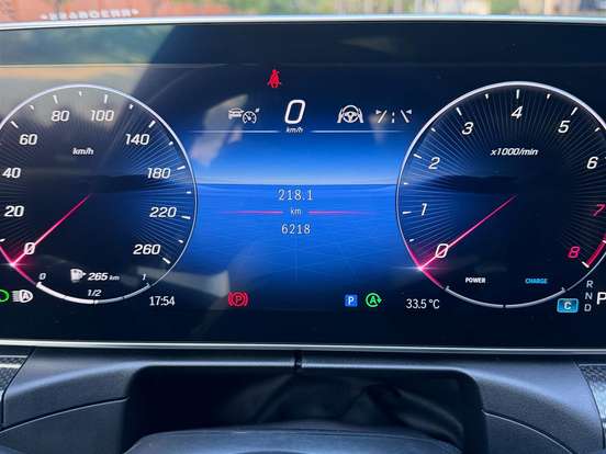 MERCEDES-BENZ-C 300-2.0 EQ BOOST HÍBRIDO AMG LINE 9G-TRONIC MERCEDES-BENZ-C 300-2024