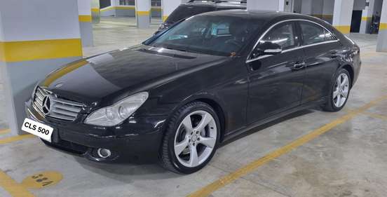 MERCEDES-BENZ-CLS 500-5.0 AVANTGARDE V8 GASOLINA 4P AUTOMÁTICO MERCEDES-BENZ-CLS 500-2005