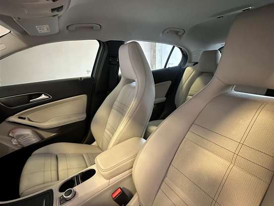MERCEDES-BENZ-GLA 200-1.6 CGI ADVANCE 16V TURBO FLEX 4P AUTOMÁTICO MERCEDES-BENZ-GLA 200-2017