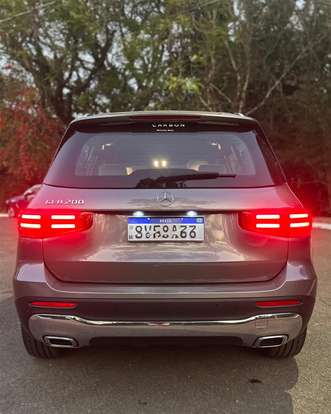MERCEDES-BENZ-GLB 200-2024