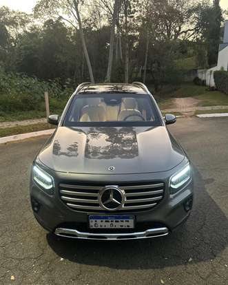 MERCEDES-BENZ-GLB 200-2024