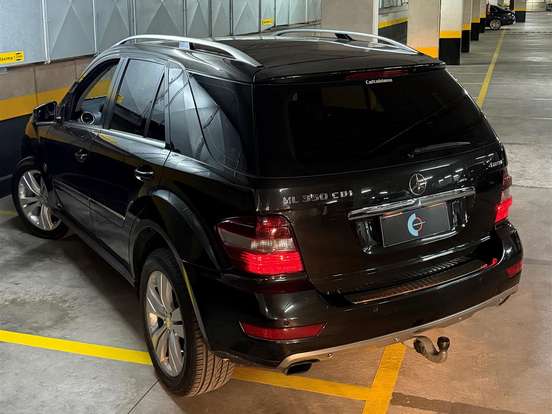 MERCEDES-BENZ-ML 350-3.0 CDI 4X4 V6 DIESEL 4P AUTOMÁTICO MERCEDES-BENZ-ML 350-2010