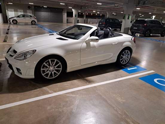 MERCEDES-BENZ-SLK 200-2011