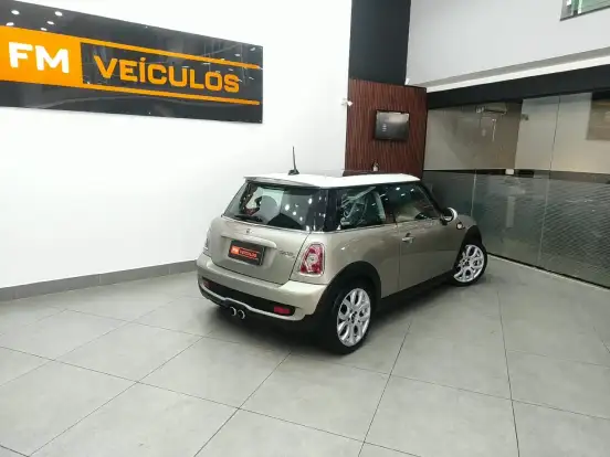 MINI-COOPER-2009