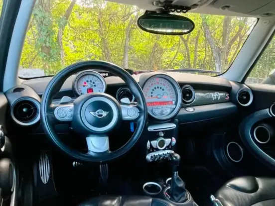 MINI-COOPER-1.6 S JOHN COOPER WORKS 16V TURBO GASOLINA 2P AUTOMATICO MINI-COOPER-2009