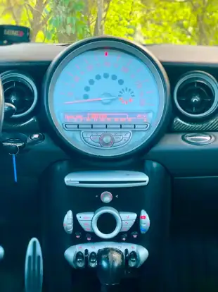 MINI-COOPER-2009