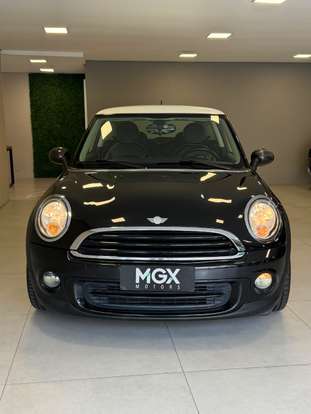 MINI-COOPER-2010