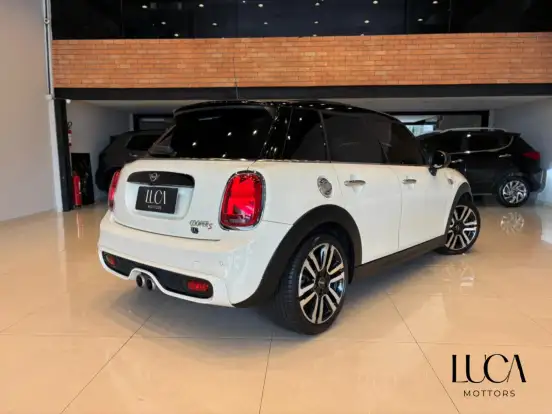 MINI-COOPER-2.0 16V TWINPOWER GASOLINA CLUBMAN JOHN COOPER WORKS ALL4 STEPTRONIC MINI-COOPER-2019