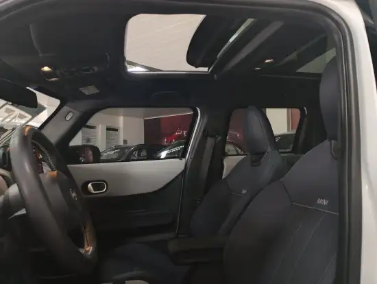 MINI-COOPER-2024