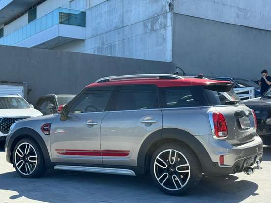 MINI-COUNTRYMAN-2019
