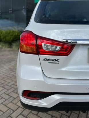MITSUBISHI-ASX-2018