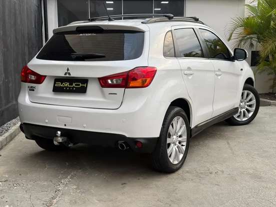 MITSUBISHI-ASX-2016