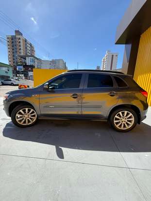 MITSUBISHI-ASX-2014