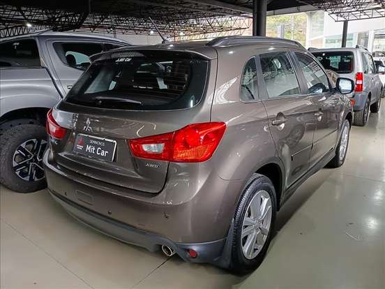 MITSUBISHI-ASX-2013