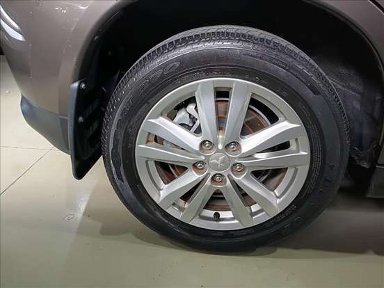 MITSUBISHI-ASX-2013