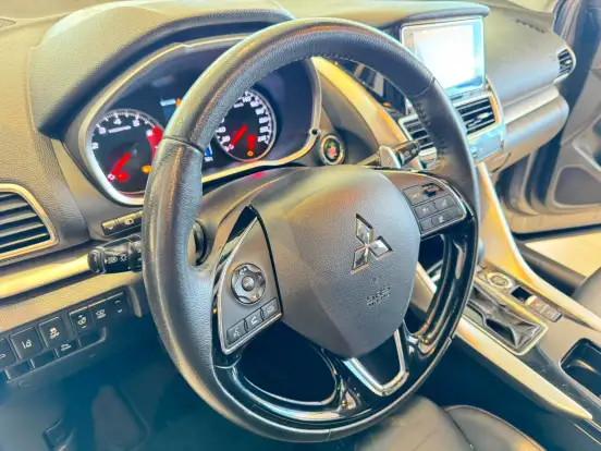 MITSUBISHI-ECLIPSE CROSS-1.5 MIVEC TURBO GASOLINA HPE-S AWD CVT MITSUBISHI-ECLIPSE CROSS-2018