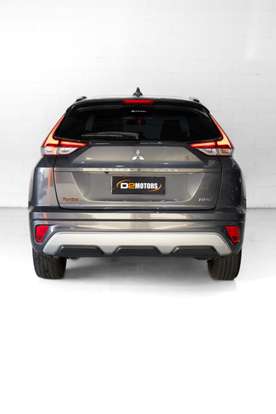 MITSUBISHI-ECLIPSE CROSS-2023