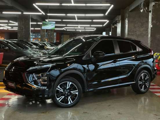 MITSUBISHI-ECLIPSE CROSS-1.5 MIVEC TURBO GASOLINA HPE-S CVT MITSUBISHI-ECLIPSE CROSS-2023