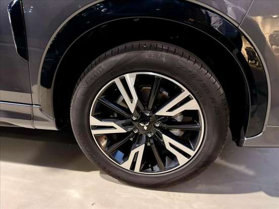 MITSUBISHI-ECLIPSE CROSS-1.5 MIVEC TURBO GASOLINA HPE-S CVT MITSUBISHI-ECLIPSE CROSS-2024