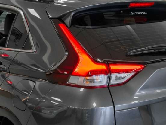 MITSUBISHI-ECLIPSE CROSS-1.5 MIVEC TURBO GASOLINA HPE-S S-AWC CVT MITSUBISHI-ECLIPSE CROSS-2024