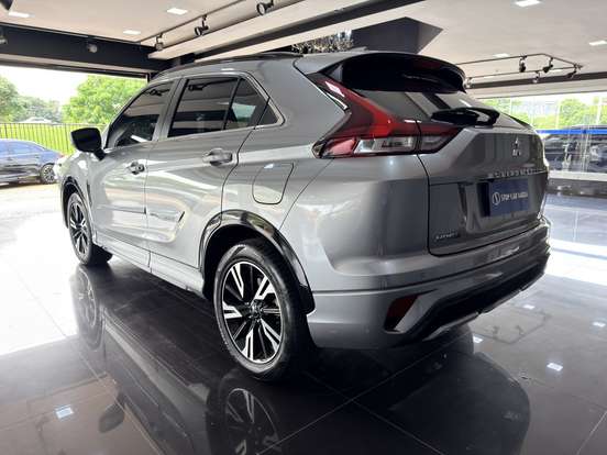 MITSUBISHI-ECLIPSE CROSS-1.5 MIVEC TURBO GASOLINA HPE-S S-AWC CVT MITSUBISHI-ECLIPSE CROSS-2024