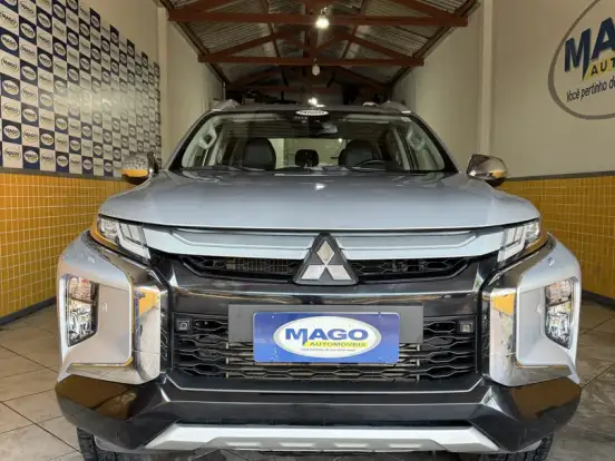 MITSUBISHI-L200 TRITON-2.4 16V TURBO DIESEL SPORT HPE-S CD 4P 4X4 AUTOMÁTICO MITSUBISHI-L200 TRITON-2023