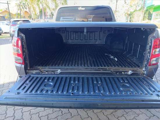 MITSUBISHI-L200 TRITON-2019