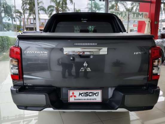 MITSUBISHI-L200 TRITON-2.4 16V TURBO DIESEL SPORT HPE-S CD 4P 4X4 AUTOMÁTICO MITSUBISHI-L200 TRITON-2024