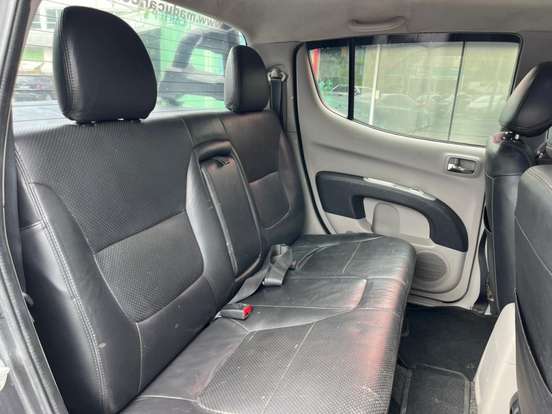 MITSUBISHI-L200 TRITON-3.5 HPE 4X4 CD V6 24V FLEX 4P AUTOMÁTICO MITSUBISHI-L200 TRITON-2012