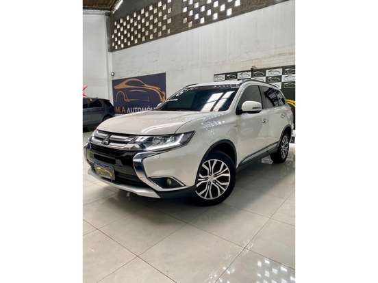 MITSUBISHI-OUTLANDER-2.0 COMFORT 16V GASOLINA 4P AUTOMÁTICO MITSUBISHI-OUTLANDER-2017