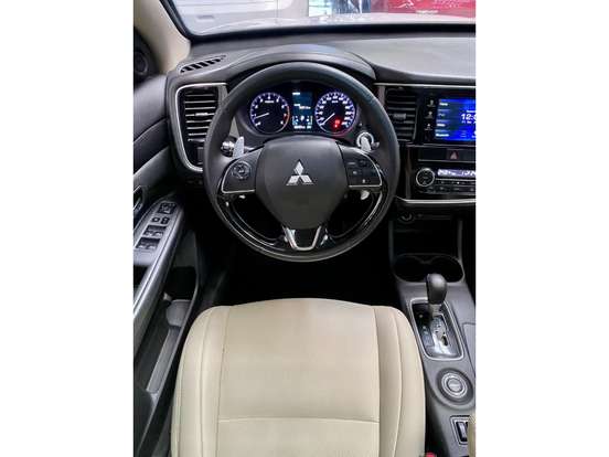 MITSUBISHI-OUTLANDER-2.0 COMFORT 16V GASOLINA 4P AUTOMÁTICO MITSUBISHI-OUTLANDER-2017