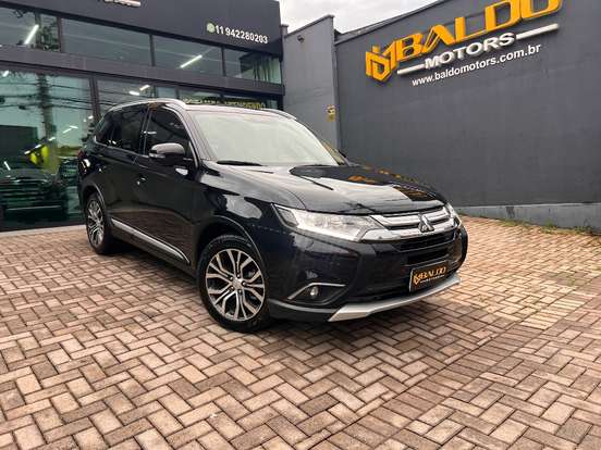 MITSUBISHI-OUTLANDER-2.2 4X4 16V DIESEL 4P AUTOMÁTICO MITSUBISHI-OUTLANDER-2016