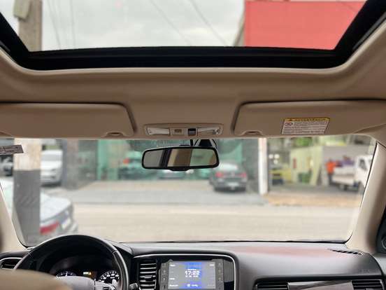 MITSUBISHI-OUTLANDER-2.2 4X4 16V DIESEL 4P AUTOMÁTICO MITSUBISHI-OUTLANDER-2016