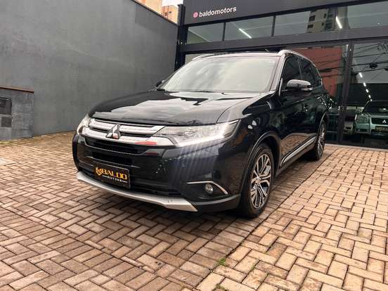 MITSUBISHI-OUTLANDER-2016