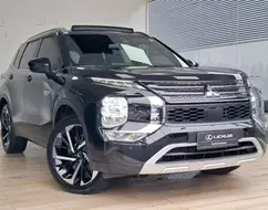 MITSUBISHI OUTLANDER 2.4 PHEV SIGNATURE S-AWC DHT MITSUBISHI OUTLANDER 2.4 PHEV SIGNATURE S-AWC DHT