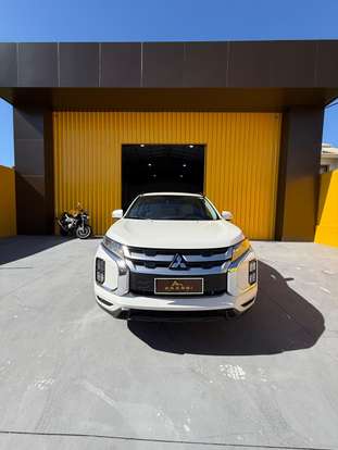 MITSUBISHI-OUTLANDER SPORT-2020