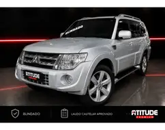 MITSUBISHI PAJERO FULL 3.2 HPE 4X4 16V TURBO INTERCOOLER DIESEL 4P AUTOMÁTICO MITSUBISHI PAJERO FULL 3.2 HPE 4X4 16V TURBO INTERCOOLER DIESEL 4P AUTOMÁTICO