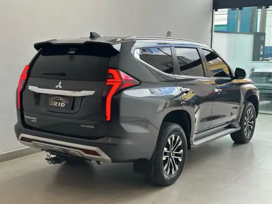 MITSUBISHI-PAJERO SPORT-2020