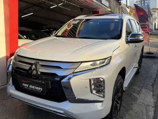 MITSUBISHI-PAJERO SPORT-2.4 16V MIVEC TURBO DIESEL HPE-S AWD AUTOMÁTICO MITSUBISHI-PAJERO SPORT-2022