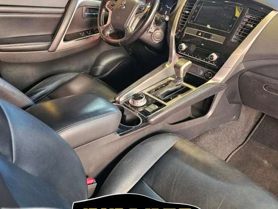 MITSUBISHI-PAJERO SPORT-2.4 16V MIVEC TURBO DIESEL HPE AWD AUTOMÁTICO MITSUBISHI-PAJERO SPORT-2022