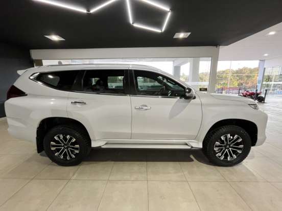 MITSUBISHI-PAJERO SPORT-2020