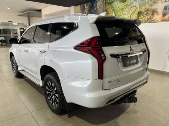 MITSUBISHI-PAJERO SPORT-2020