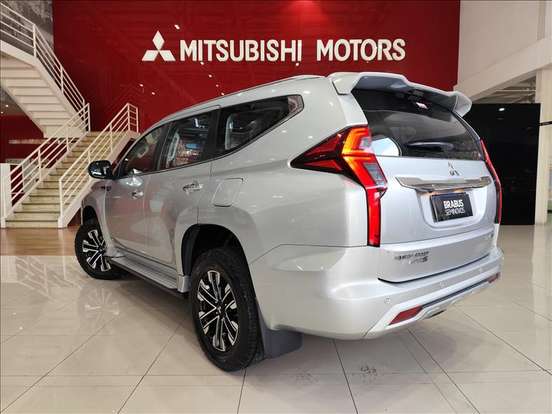 MITSUBISHI-PAJERO SPORT-2.4 16V MIVEC TURBO DIESEL HPE-S AWD AUTOMÁTICO MITSUBISHI-PAJERO SPORT-2022