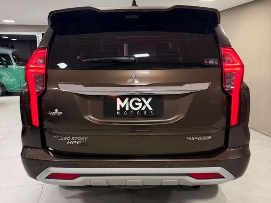 MITSUBISHI-PAJERO SPORT-2.4 16V MIVEC TURBO DIESEL HPE-S AWD AUTOMÁTICO MITSUBISHI-PAJERO SPORT-2021