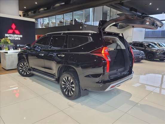 MITSUBISHI-PAJERO SPORT-2.4 16V MIVEC TURBO DIESEL HPE-S AWD AUTOMÁTICO MITSUBISHI-PAJERO SPORT-2022