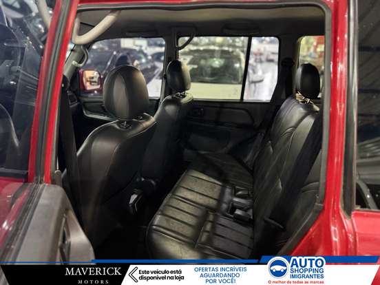 MITSUBISHI-PAJERO TR4-2.0 4X2 16V 140CV FLEX 4P AUTOMÁTICO MITSUBISHI-PAJERO TR4-2013