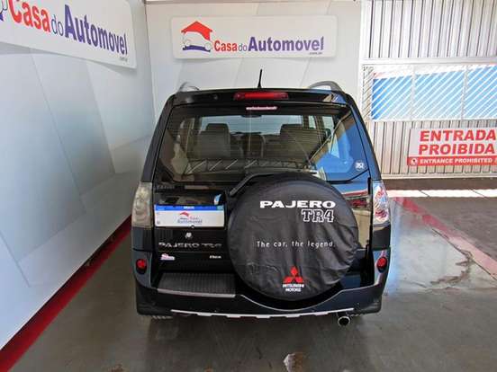 MITSUBISHI-PAJERO TR4-2012