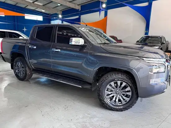 MITSUBISHI-TRITON-2.4 BITURBO DIESEL CD HPE-S 4X4 AUTOMÁTICO MITSUBISHI-TRITON-2025
